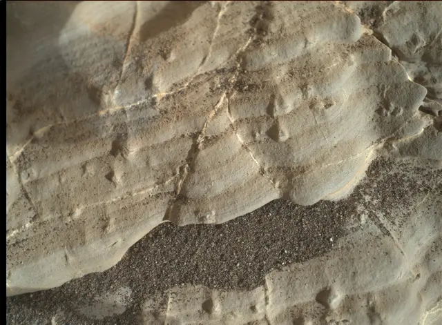 Sol 1927: Mars Hand Lens Imager (MAHLI)