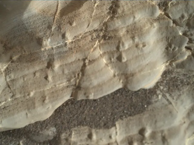 Sol 1927: Mars Hand Lens Imager (MAHLI)