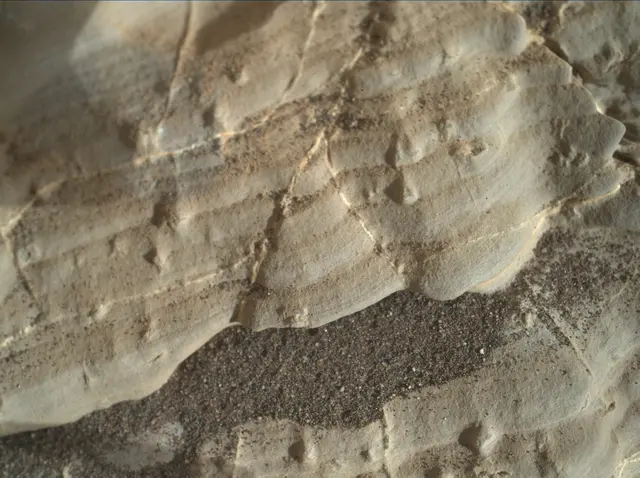 Sol 1927: Mars Hand Lens Imager (MAHLI)