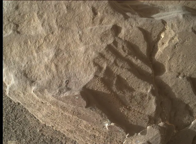 Sol 1927: Mars Hand Lens Imager (MAHLI)