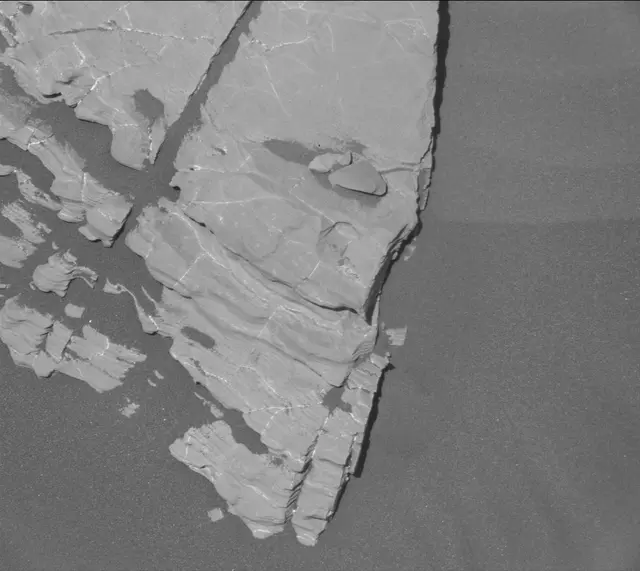 Sol 1928: Mast Camera (Mastcam)