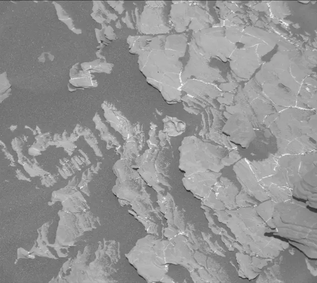 Sol 1928: Mast Camera (Mastcam)