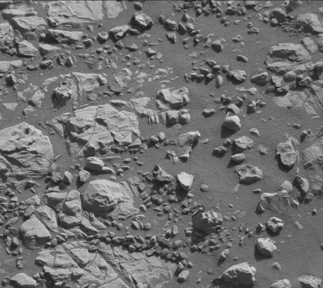 Sol 1929: Mast Camera (Mastcam)