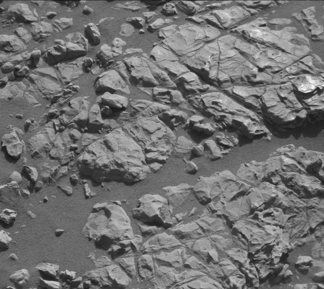 Sol 1929: Mast Camera (Mastcam)