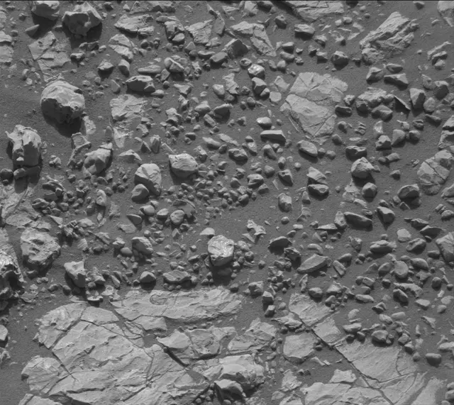 Sol 1929: Mast Camera (Mastcam)