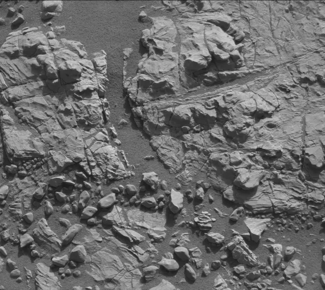 Sol 1929: Mast Camera (Mastcam)