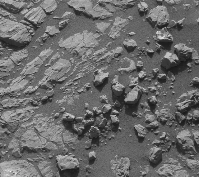 Sol 1929: Mast Camera (Mastcam)