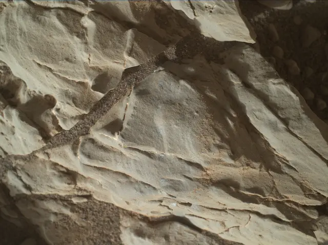 Sol 1929: Mars Hand Lens Imager (MAHLI)