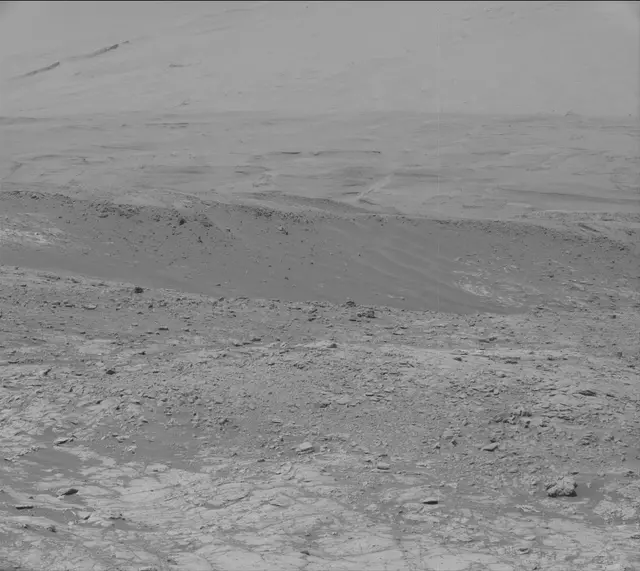 Sol 1930: Mast Camera (Mastcam)