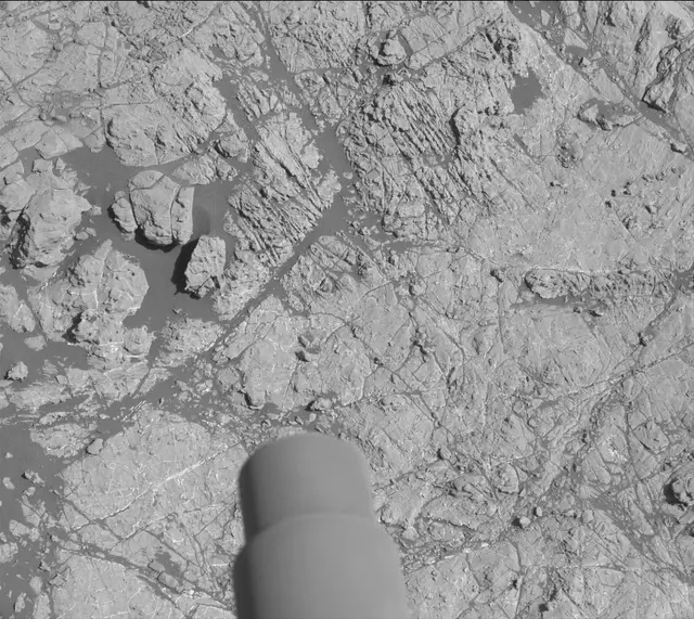 Sol 1930: Mast Camera (Mastcam)