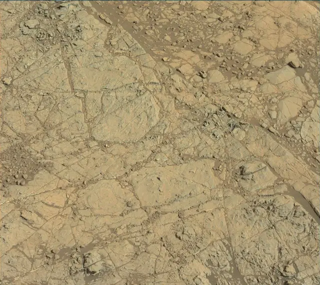 Sol 1930: Mast Camera (Mastcam)