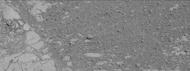 Sol 1931: Mast Camera (Mastcam)