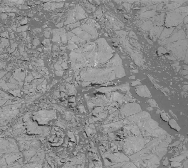 Sol 1931: Mast Camera (Mastcam)