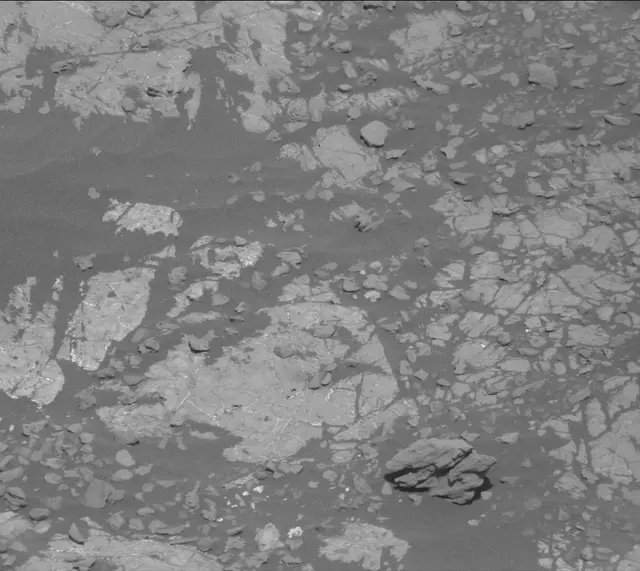 Sol 1931: Mast Camera (Mastcam)