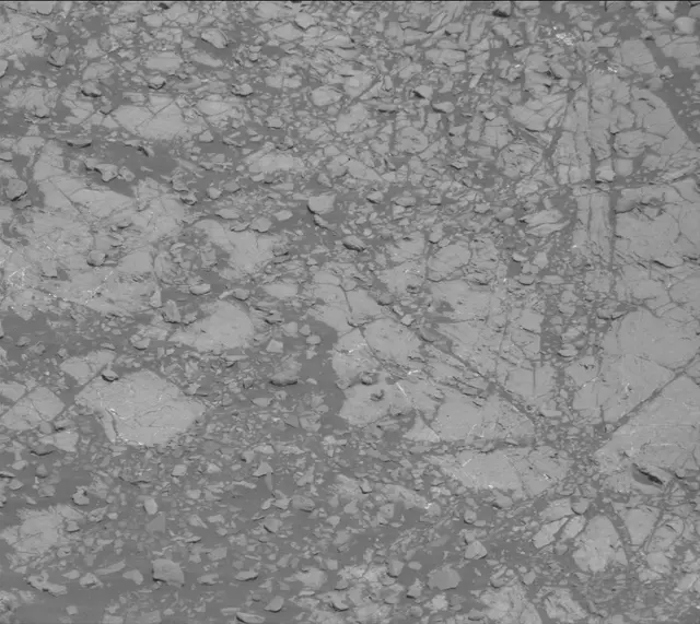 Sol 1931: Mast Camera (Mastcam)