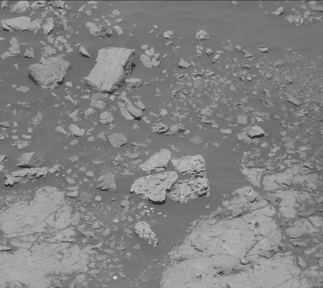 Sol 1931: Mast Camera (Mastcam)