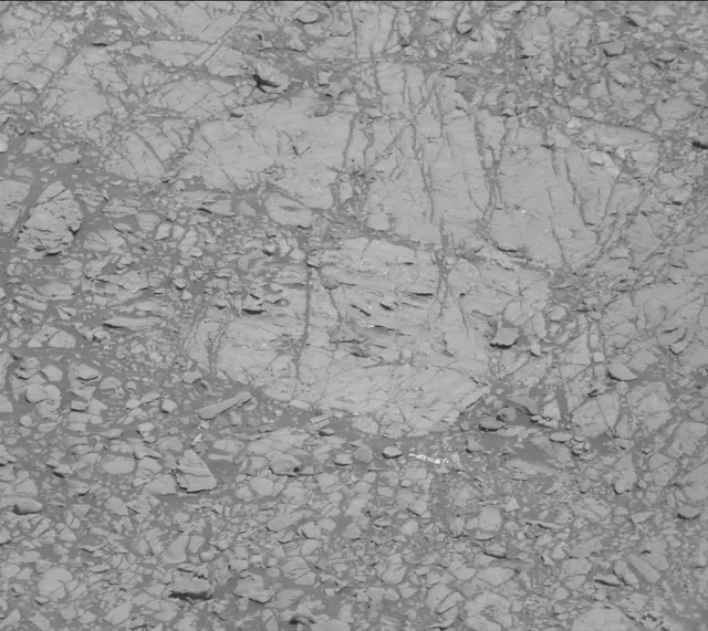 Sol 1931: Mast Camera (Mastcam)