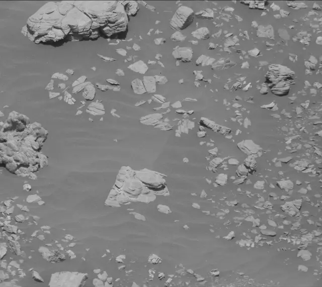Sol 1931: Mast Camera (Mastcam)