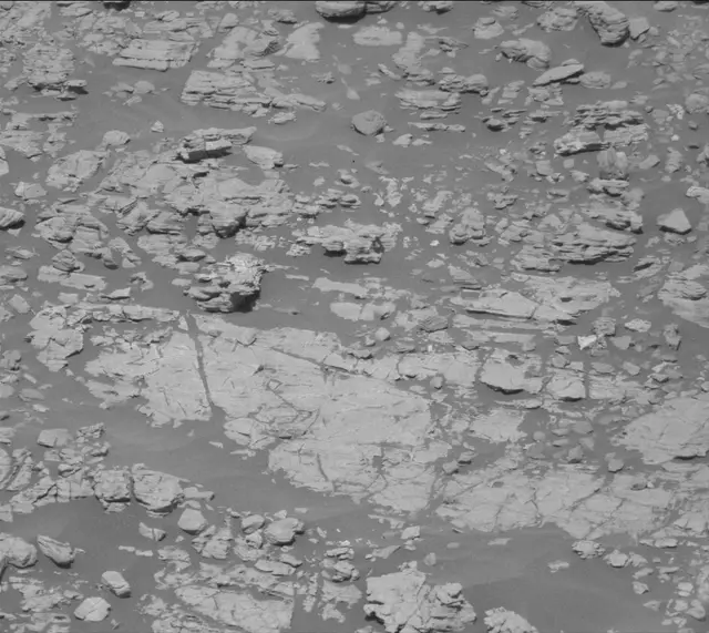 Sol 1931: Mast Camera (Mastcam)