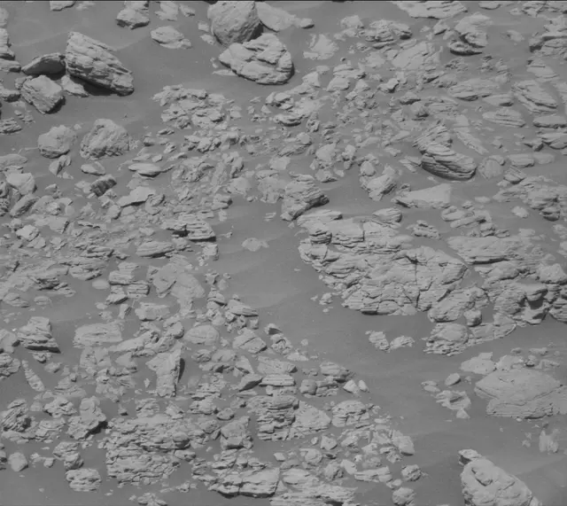 Sol 1931: Mast Camera (Mastcam)