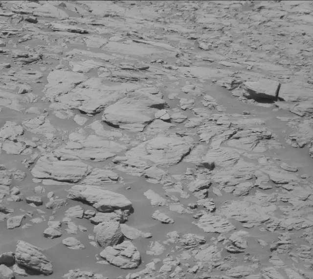 Sol 1931: Mast Camera (Mastcam)