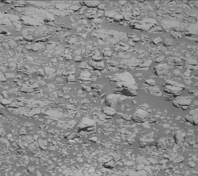 Sol 1931: Mast Camera (Mastcam)