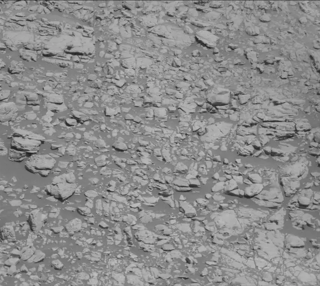 Sol 1931: Mast Camera (Mastcam)