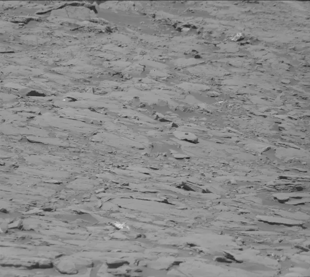Sol 1931: Mast Camera (Mastcam)
