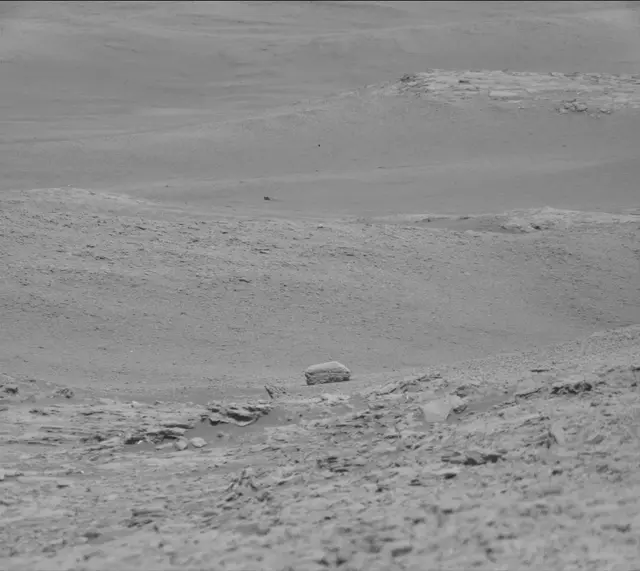 Sol 1931: Mast Camera (Mastcam)