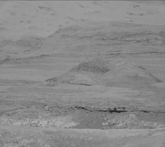 Sol 1931: Mast Camera (Mastcam)