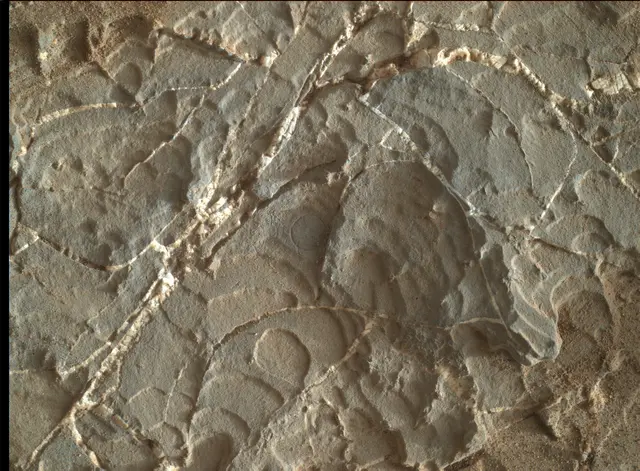 Sol 1931: Mars Hand Lens Imager (MAHLI)