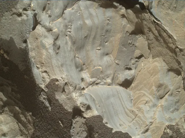 Sol 1933: Mars Hand Lens Imager (MAHLI)