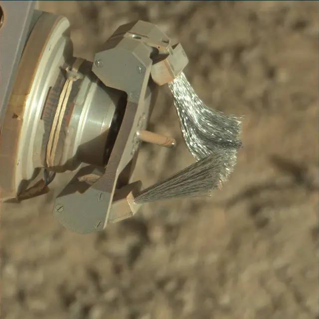Sol 1934: Mast Camera (Mastcam)