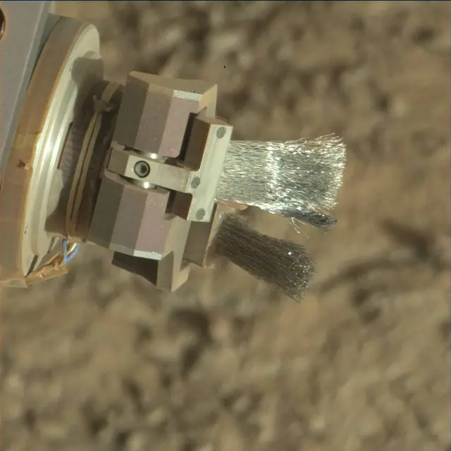 Sol 1934: Mast Camera (Mastcam)