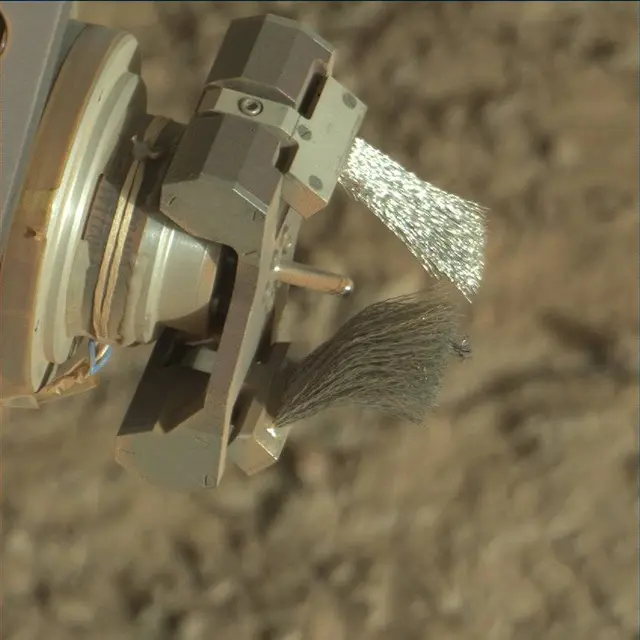 Sol 1934: Mast Camera (Mastcam)