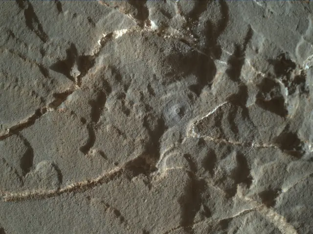 Sol 1934: Mars Hand Lens Imager (MAHLI)