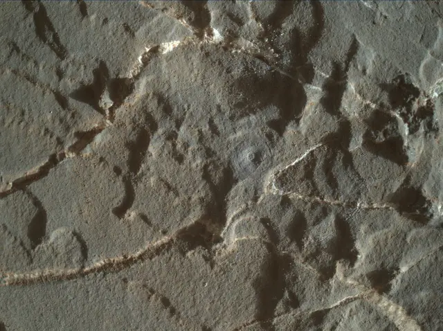 Sol 1934: Mars Hand Lens Imager (MAHLI)