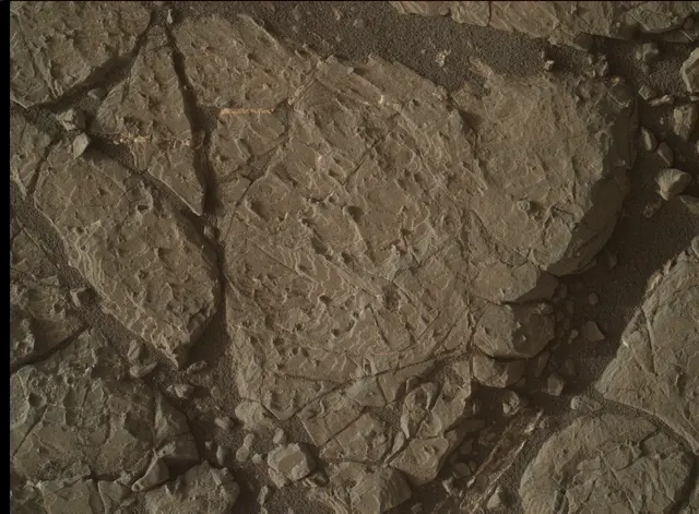 Sol 1934: Mars Hand Lens Imager (MAHLI)