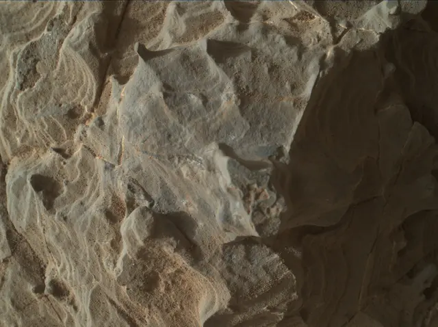 Sol 1934: Mars Hand Lens Imager (MAHLI)
