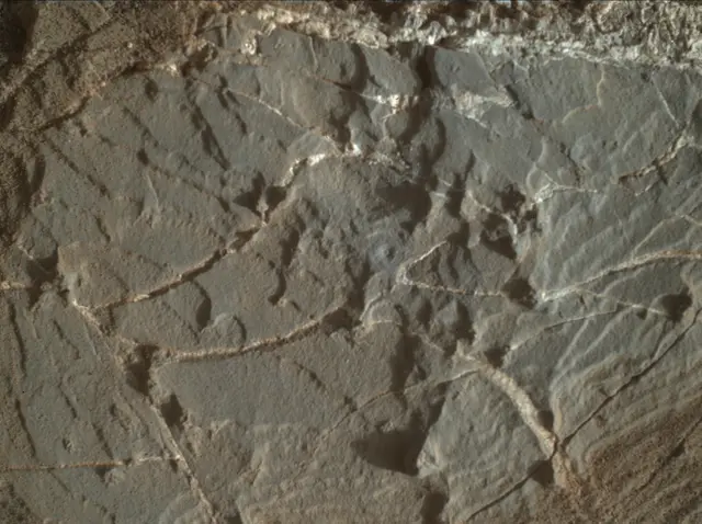 Sol 1934: Mars Hand Lens Imager (MAHLI)