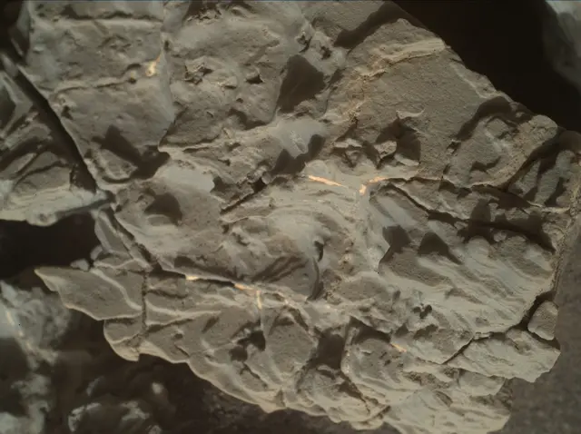 Sol 1935: Mars Hand Lens Imager (MAHLI)
