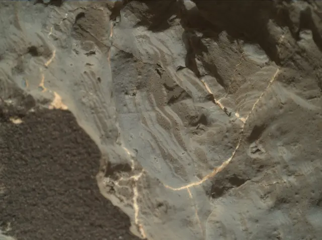 Sol 1935: Mars Hand Lens Imager (MAHLI)
