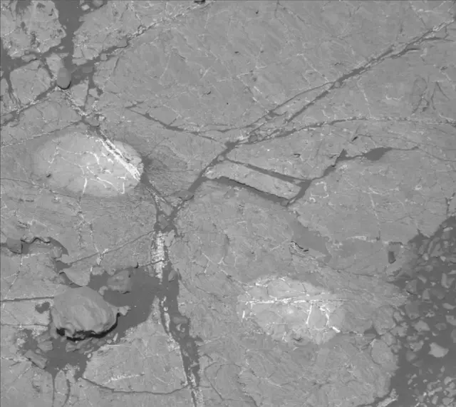 Sol 1936: Mast Camera (Mastcam)