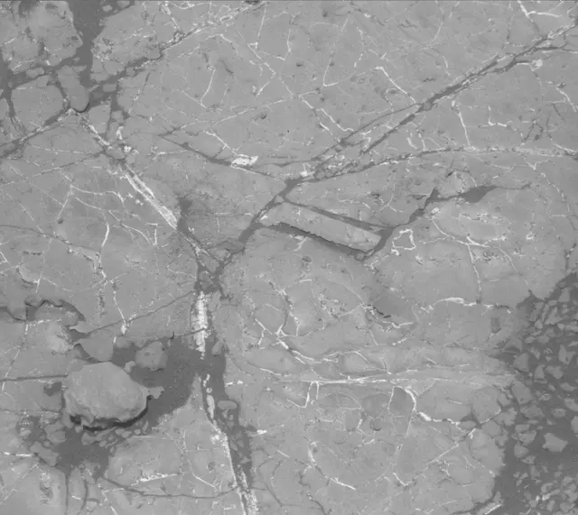 Sol 1936: Mast Camera (Mastcam)