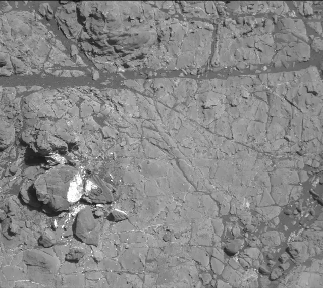 Sol 1936: Mast Camera (Mastcam)