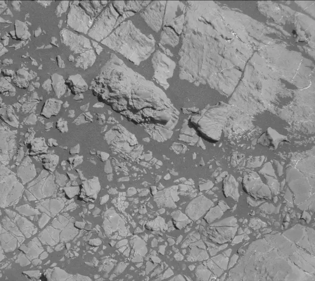 Sol 1936: Mast Camera (Mastcam)