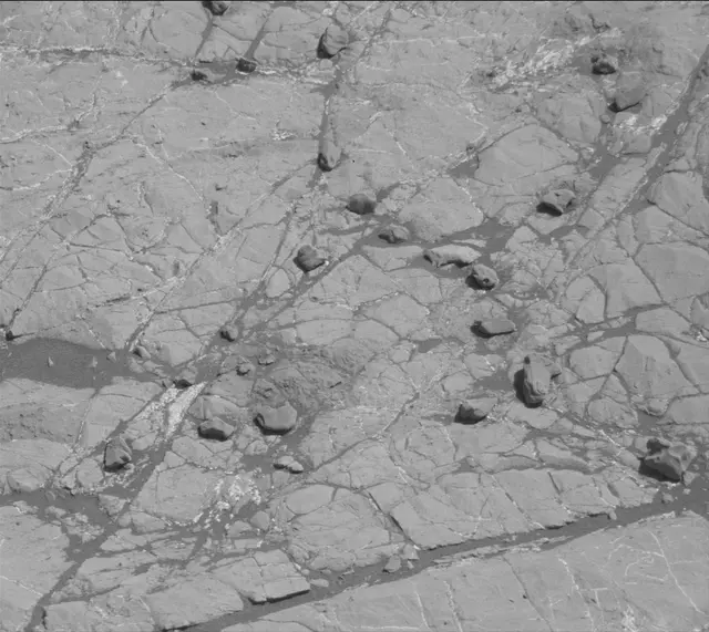 Sol 1936: Mast Camera (Mastcam)
