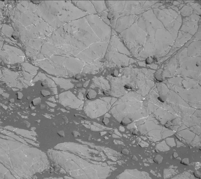 Sol 1936: Mast Camera (Mastcam)