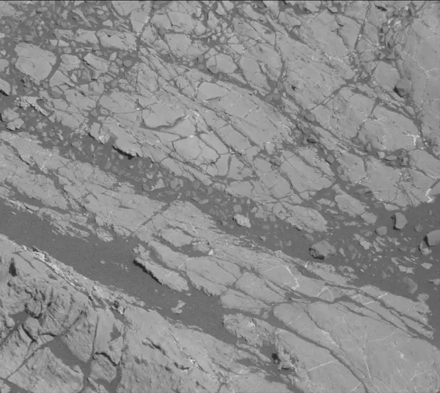 Sol 1936: Mast Camera (Mastcam)