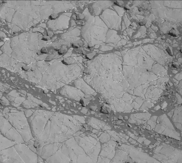 Sol 1936: Mast Camera (Mastcam)
